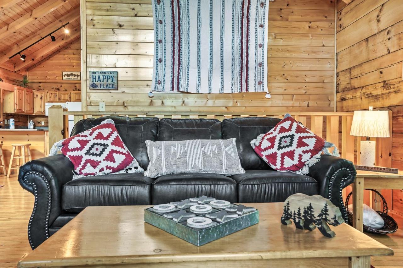 Cozy Log Cabin!! In Heart Of Pf & Close To The Smokies بيدجن فورج المظهر الخارجي الصورة