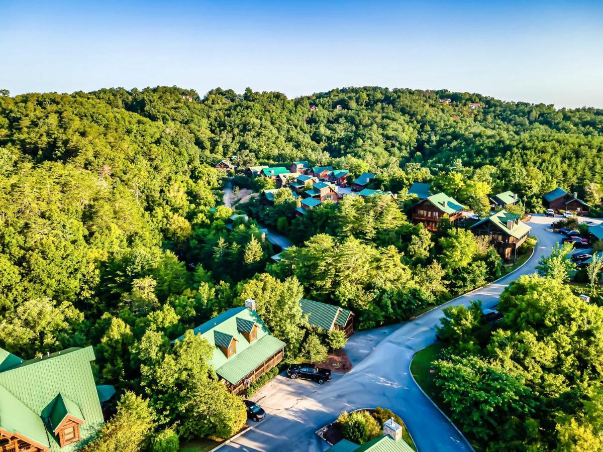 Cozy Log Cabin!! In Heart Of Pf & Close To The Smokies بيدجن فورج المظهر الخارجي الصورة